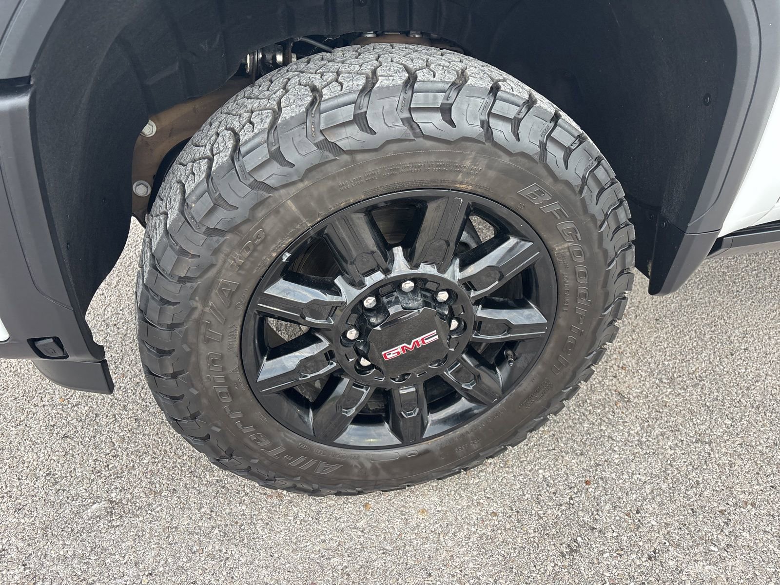 Used 2026 GMC Sierra 2500 AT4 w/ AT4 Premium Plus Package image 32