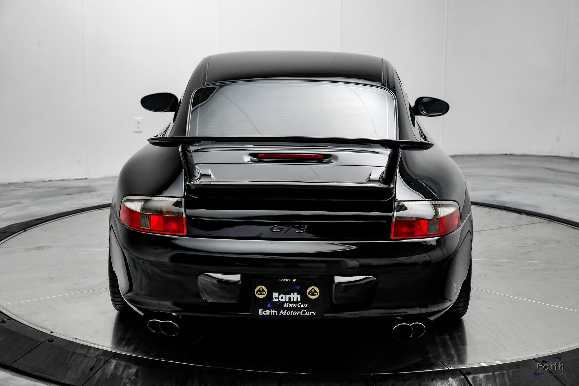 Used 2004 Porsche 911 GT3 RWD image 14