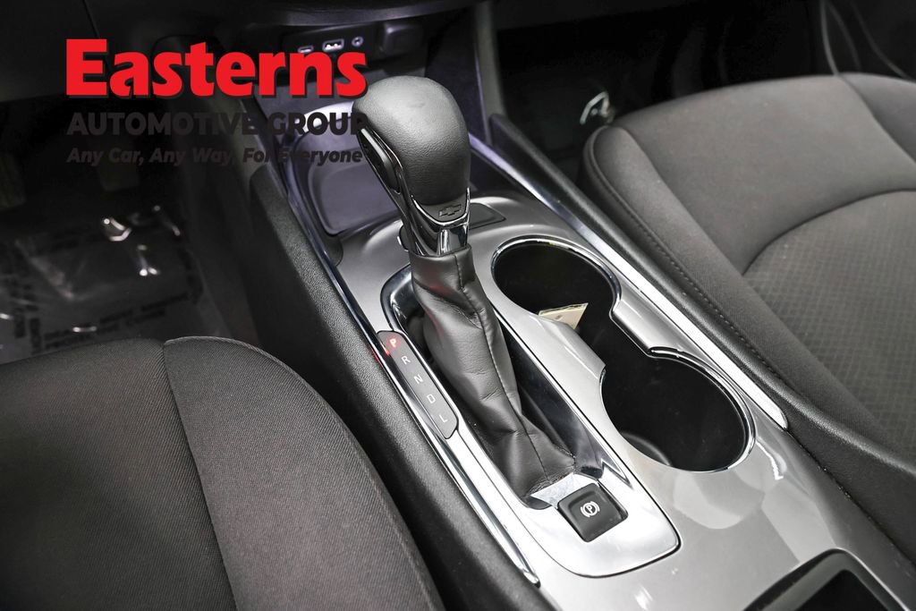 Used 2023 Chevrolet Malibu LT FWD image 13