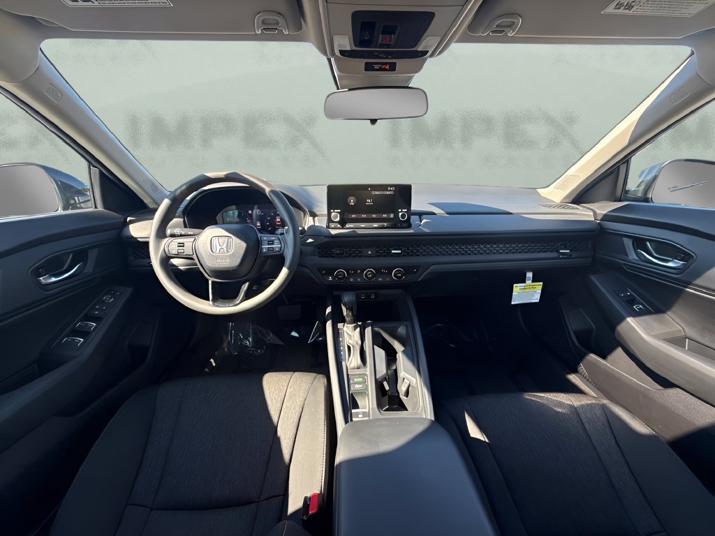 Used 2025 Honda Accord SE image 12