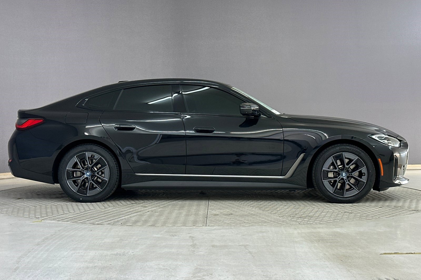 Certified 2023 BMW i4 eDrive35 RWD image 7