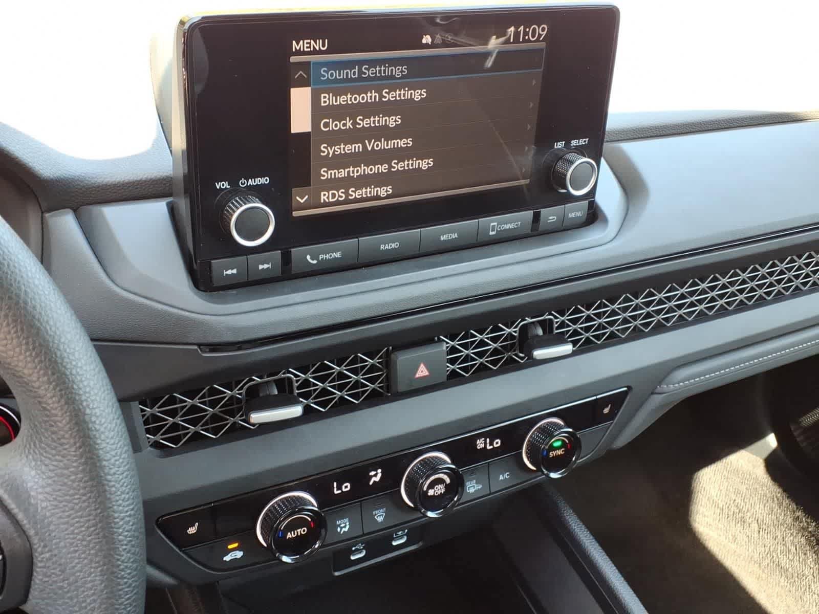 Used 2023 Honda Accord EX image 20