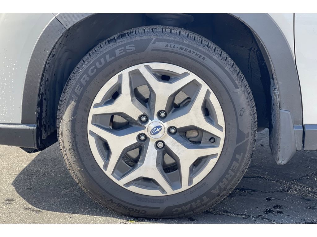 Used 2023 Subaru Forester Premium image 10