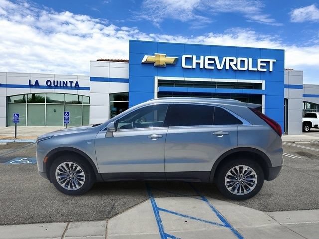 Certified 2025 Cadillac XT4 Premium Luxury FWD image 5