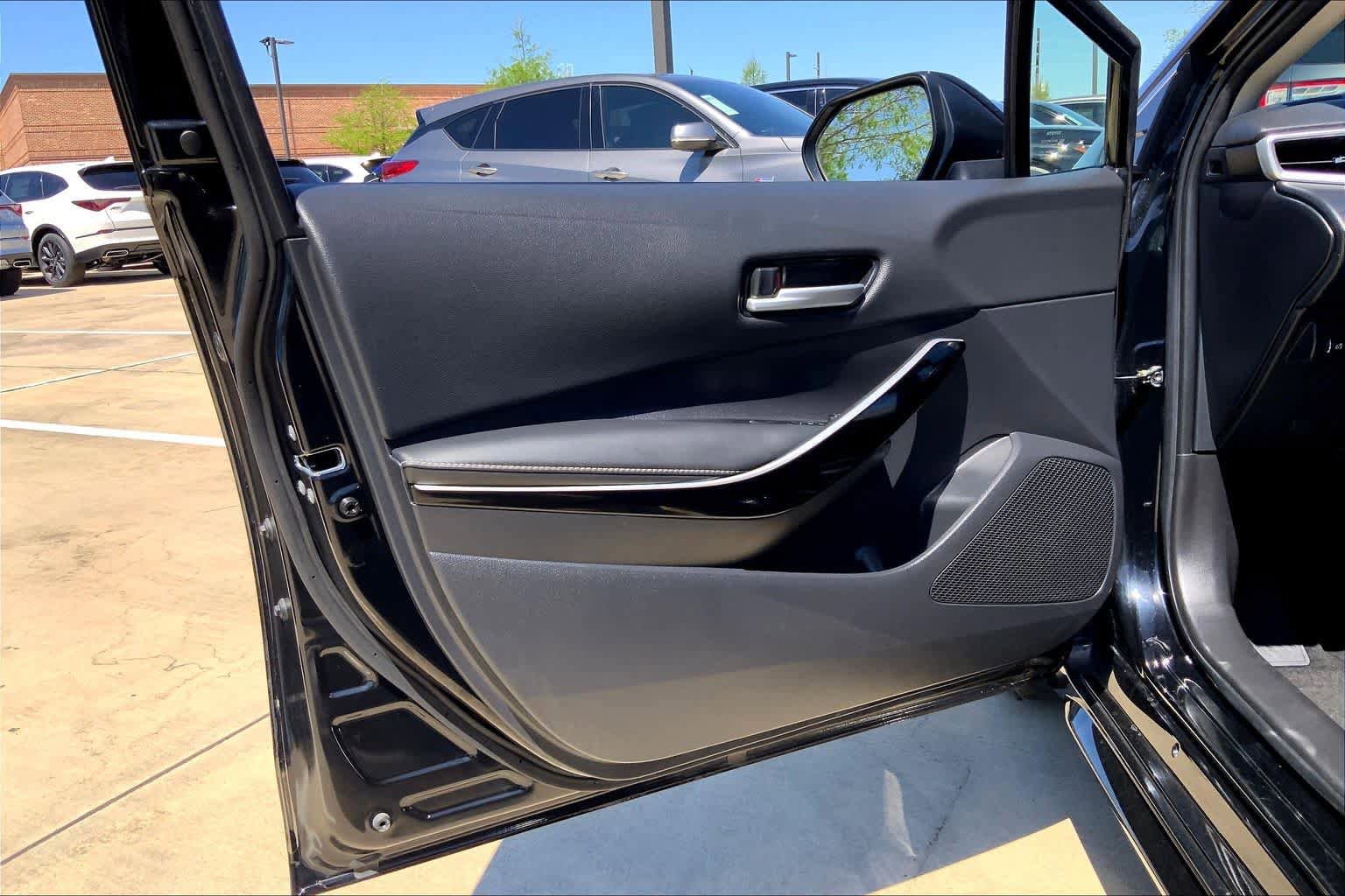 Used 2024 Toyota Corolla XLE FWD image 22