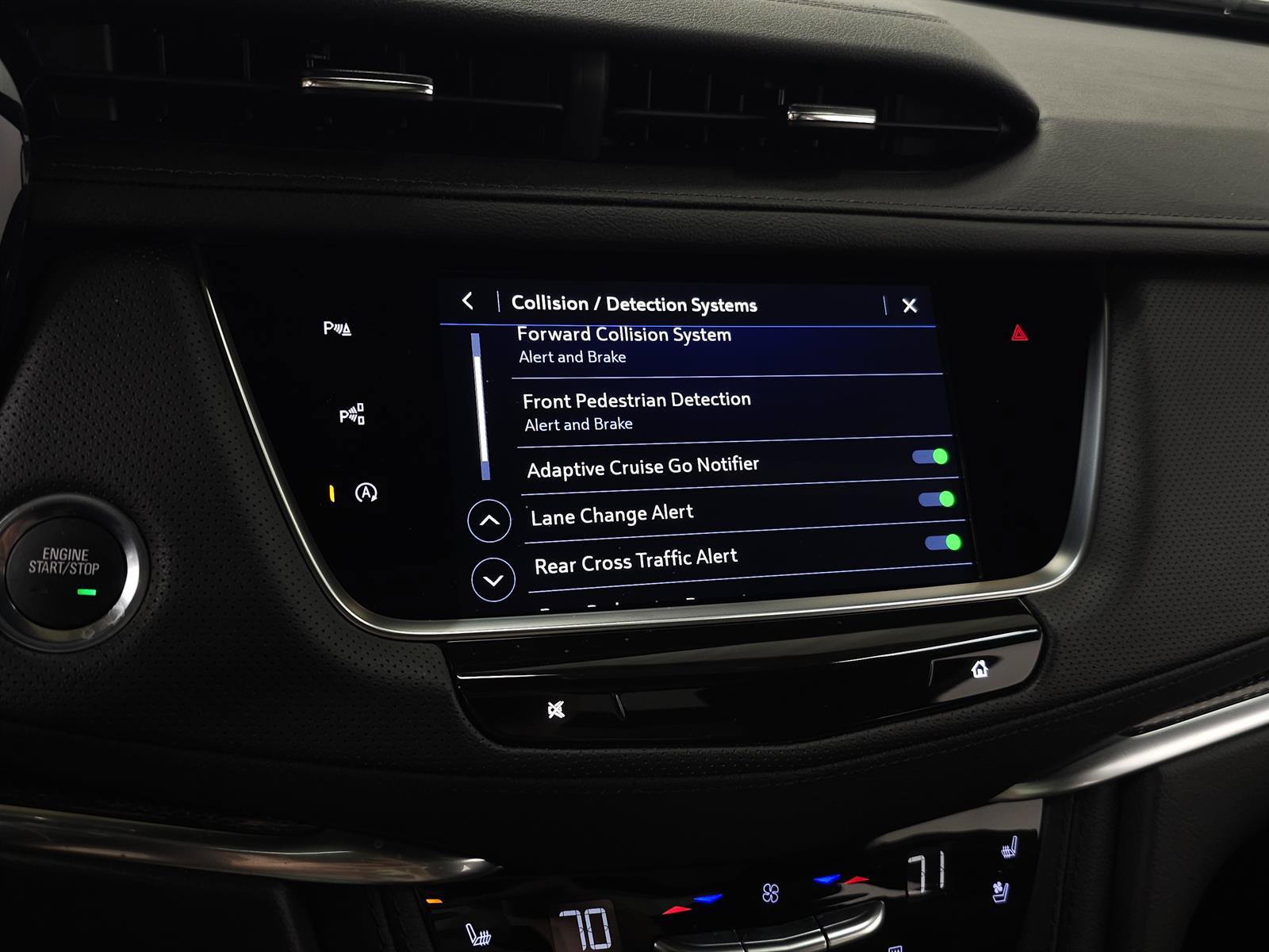 Used 2023 Cadillac XT5 Sportv w/ Technology Package AWD/4WD image 30