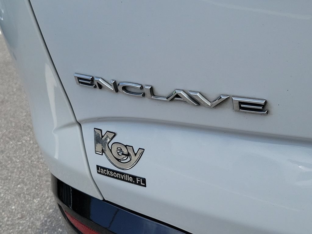 Used 2022 Buick Enclave Essence w/ Experience Buick Package FWD image 7