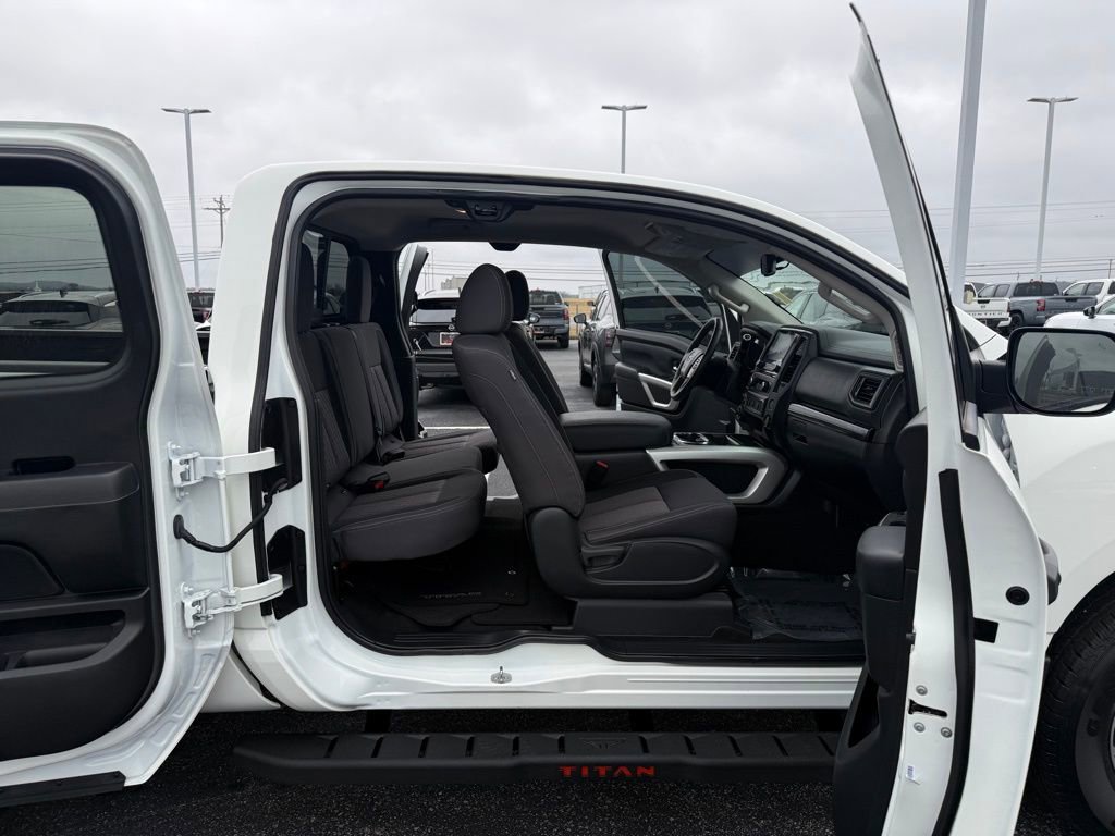 Used 2024 Nissan Titan SV w/ Accessory Utility Package image 20