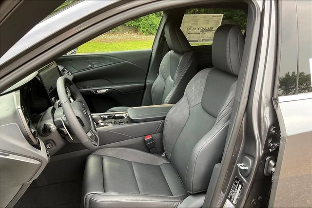 New 2026 Lexus RX 350 AWD image 9
