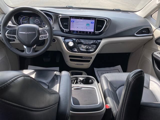 Used 2024 Chrysler Pacifica Limited FWD image 5