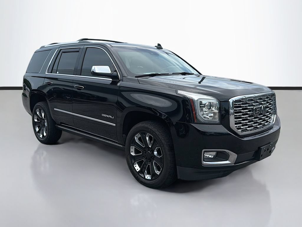 Used 2019 GMC Yukon Denali w/ Denali Ultimate Package AWD/4WD image 3