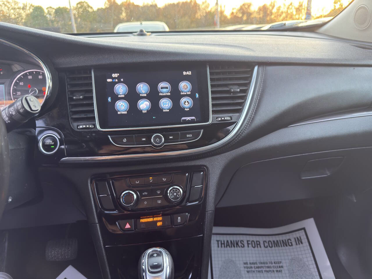 Used 2018 Buick Encore Sport Touring FWD image 11