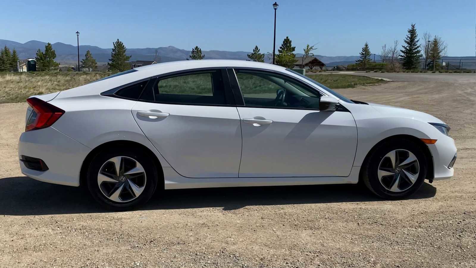 Used 2021 Honda Civic LX image 9