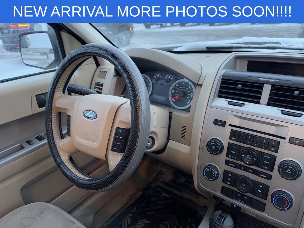 Used 2010 Ford Escape XLT image 12