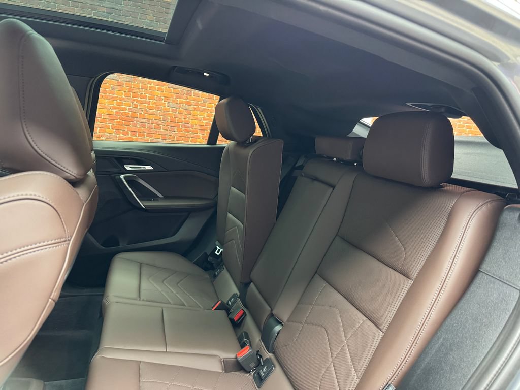 Certified 2024 BMW X2 xDrive28i AWD/4WD image 27