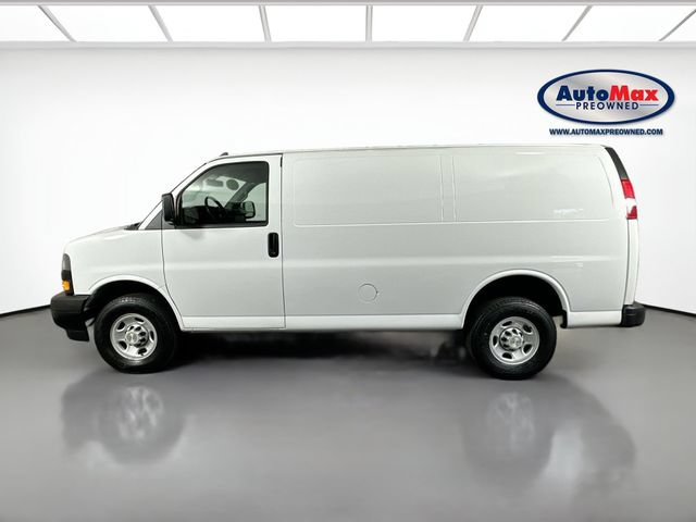 Used 2023 Chevrolet Express 2500 w/ Driver Convenience Package RWD image 9