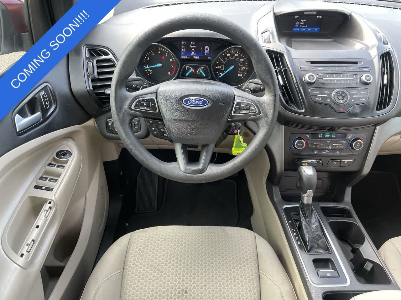 Used 2017 Ford Escape SE FWD image 11