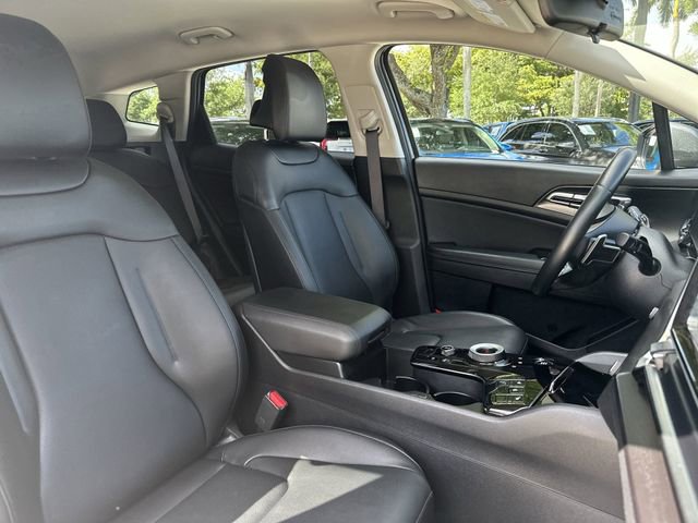 Used 2023 Kia Sportage EX AWD/4WD image 22