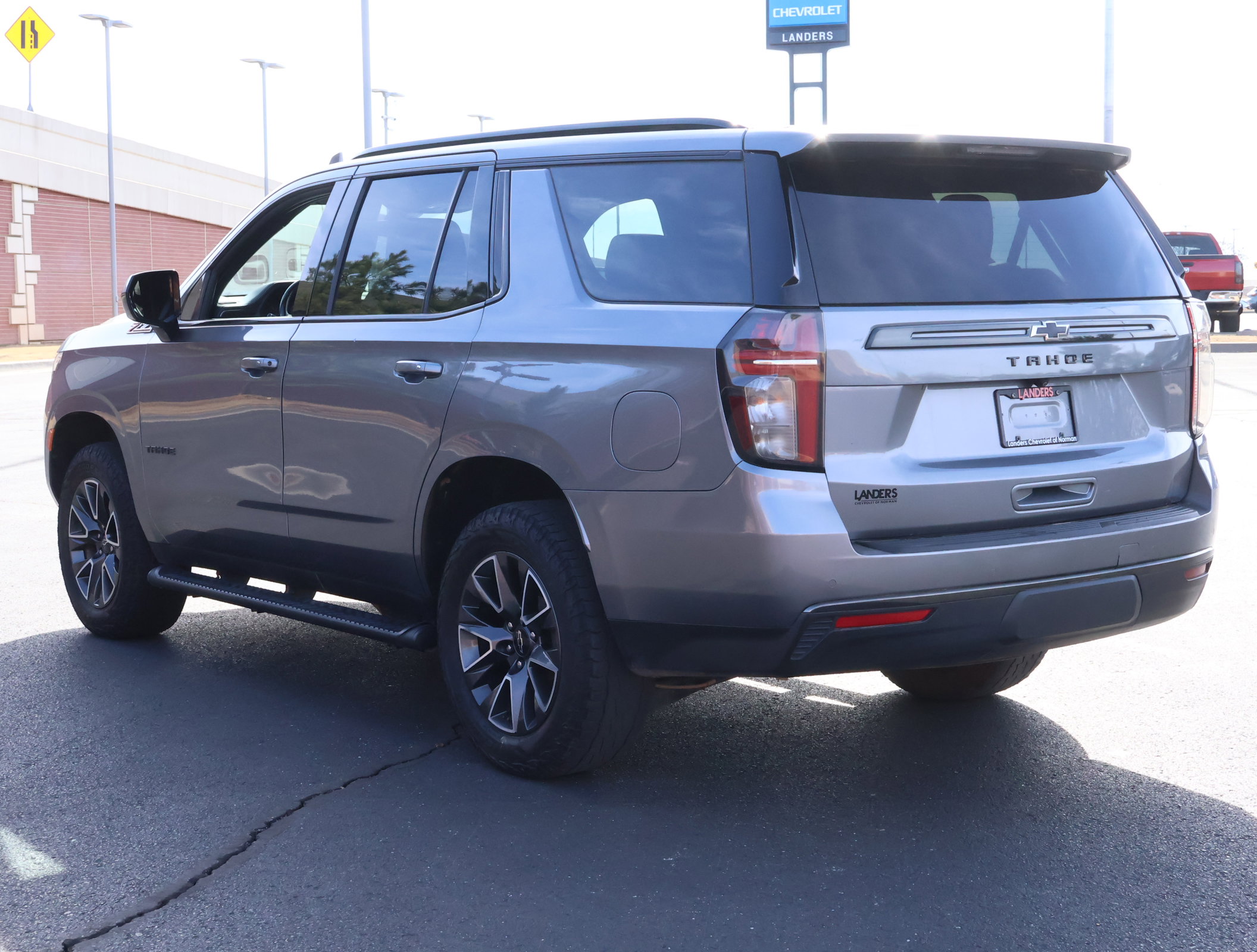 Used 2021 Chevrolet Tahoe Z71 image 7