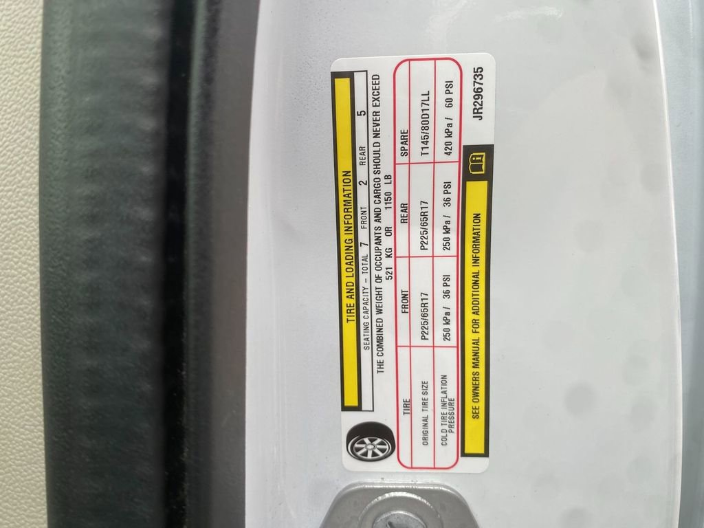 Used 2018 Dodge Grand Caravan SE w/ UConnect Hands-Free Group image 33