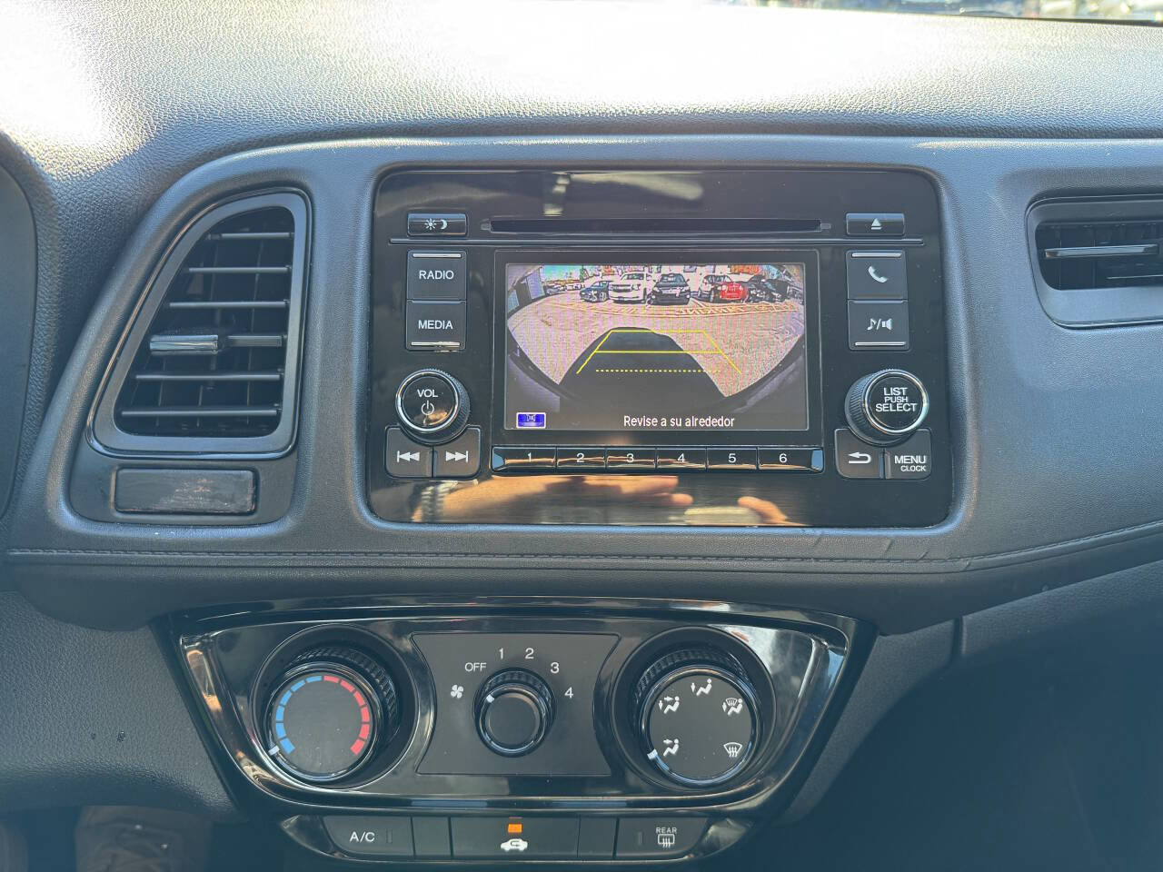 Used 2019 Honda HR-V LX image 50
