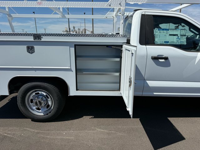 New 2026 Ford F350 XL w/ XL Chrome Package RWD image 7