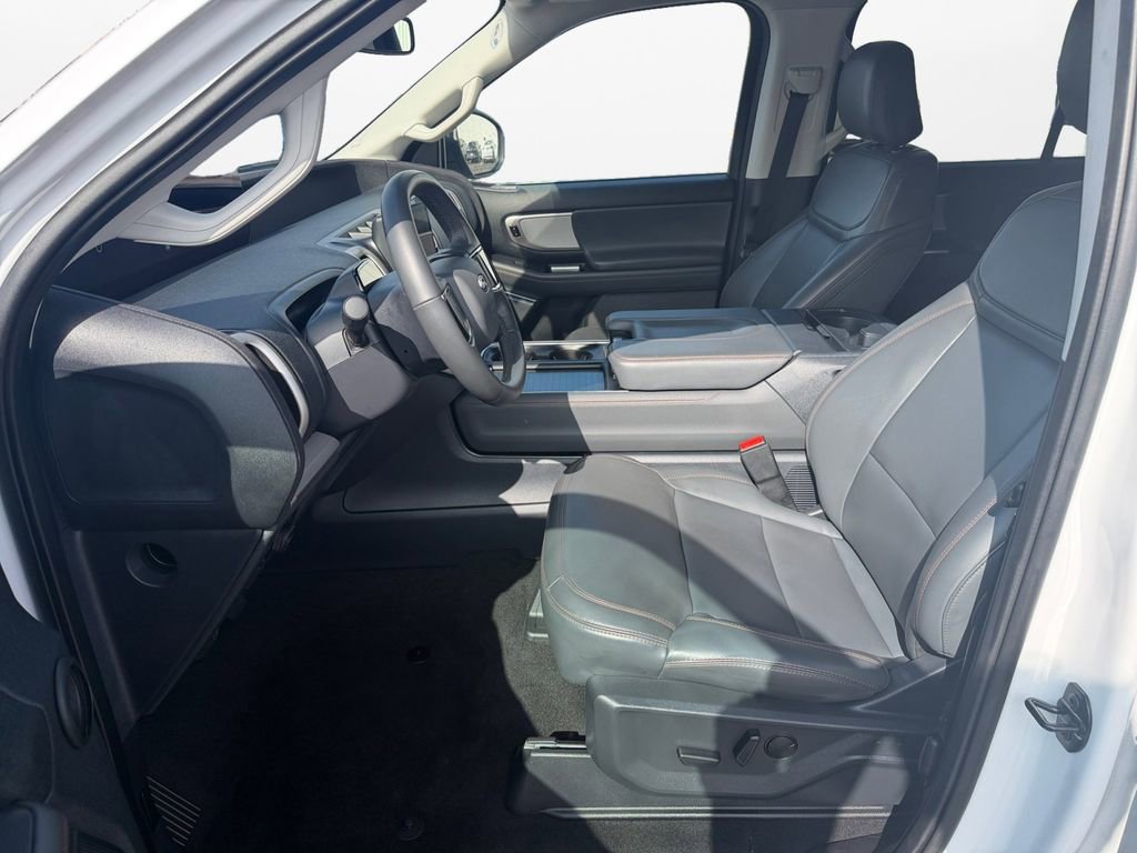 Used 2025 Ford Expedition Max Active image 15