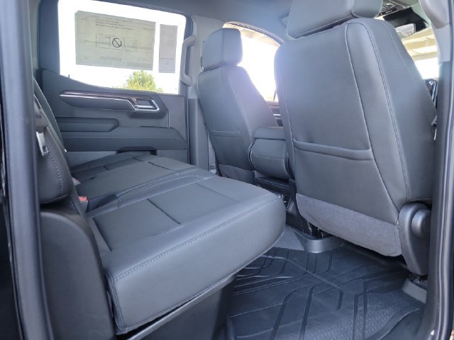 New 2026 Chevrolet Silverado 1500 LT w/ Safety Package AWD/4WD image 18