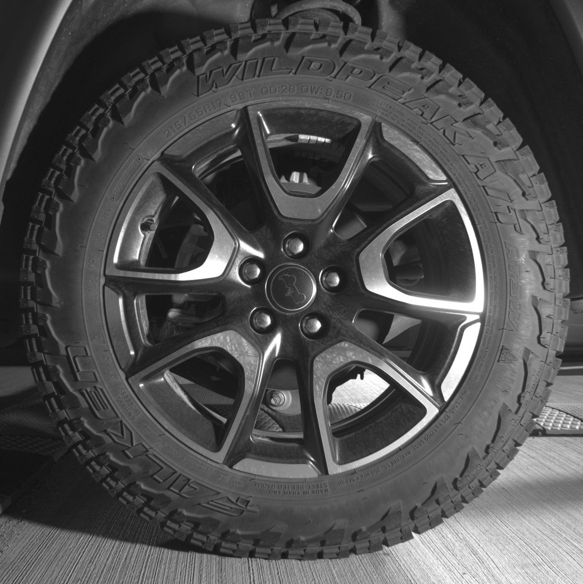 Used 2025 Jeep Compass Trailhawk image 14