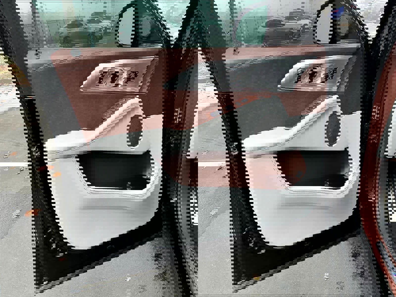 Used 2025 BMW XM image 24