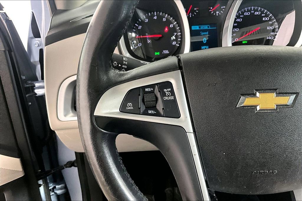 Used 2015 Chevrolet Equinox LT w/ Driver Convenience Package image 18