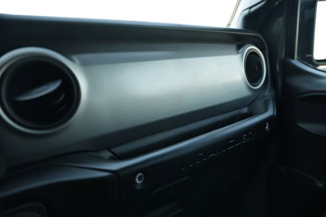 Used 2023 Jeep Wrangler Willys image 44