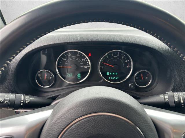 Used 2015 Jeep Wrangler Unlimited Sport AWD/4WD image 12