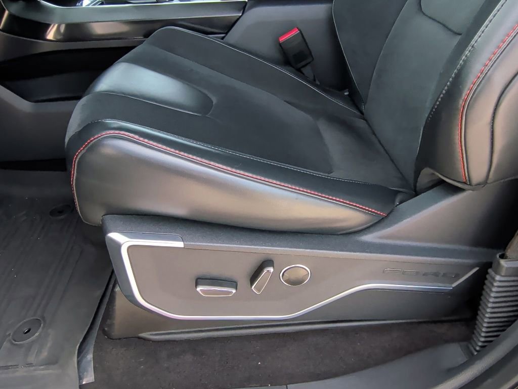 Used 2023 Ford F150 Raptor w/ Equipment Group 802A Raptor R image 12