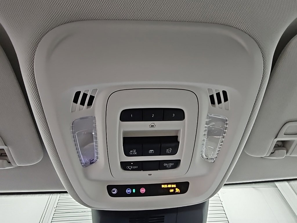 New 2025 Buick Envision Avenir image 23