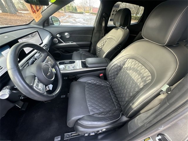 Used 2024 Genesis GV60 Performance image 11