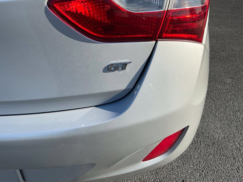 Used 2017 Hyundai Elantra GT FWD image 32
