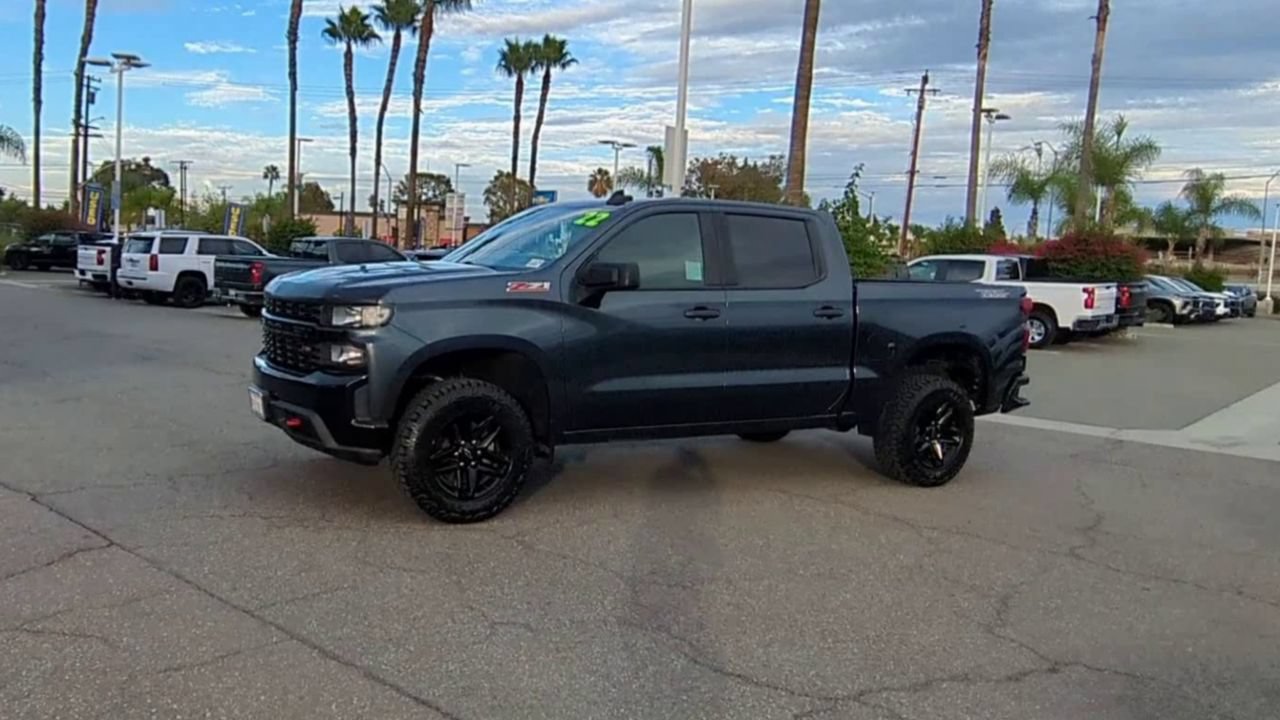 Used 2022 Chevrolet Silverado 1500 Custom Trail Boss AWD/4WD image 4