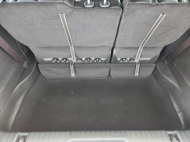New 2026 Chrysler Pacifica Select AWD/4WD image 26