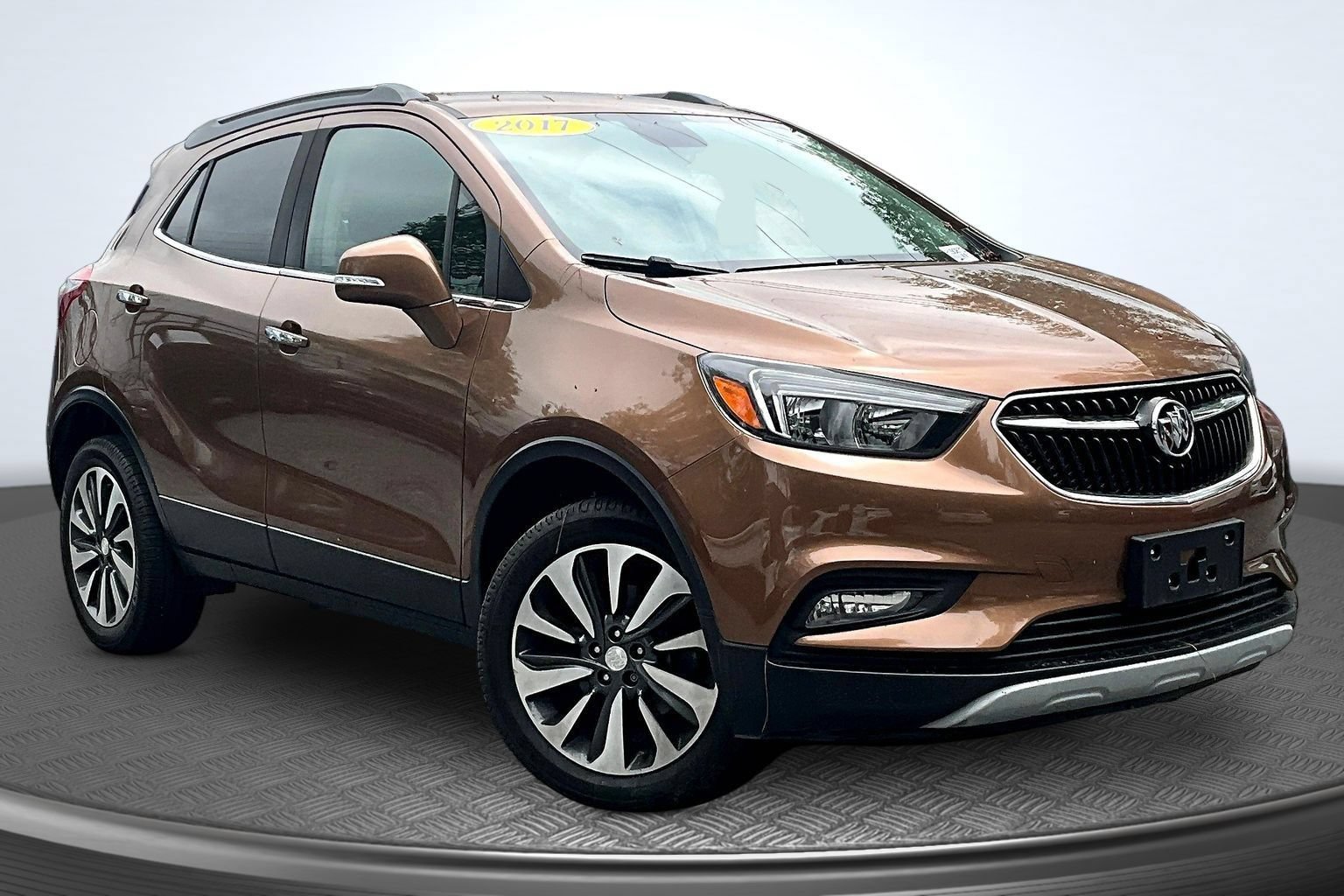 Used 2017 Buick Encore Preferred AWD/4WD image 2