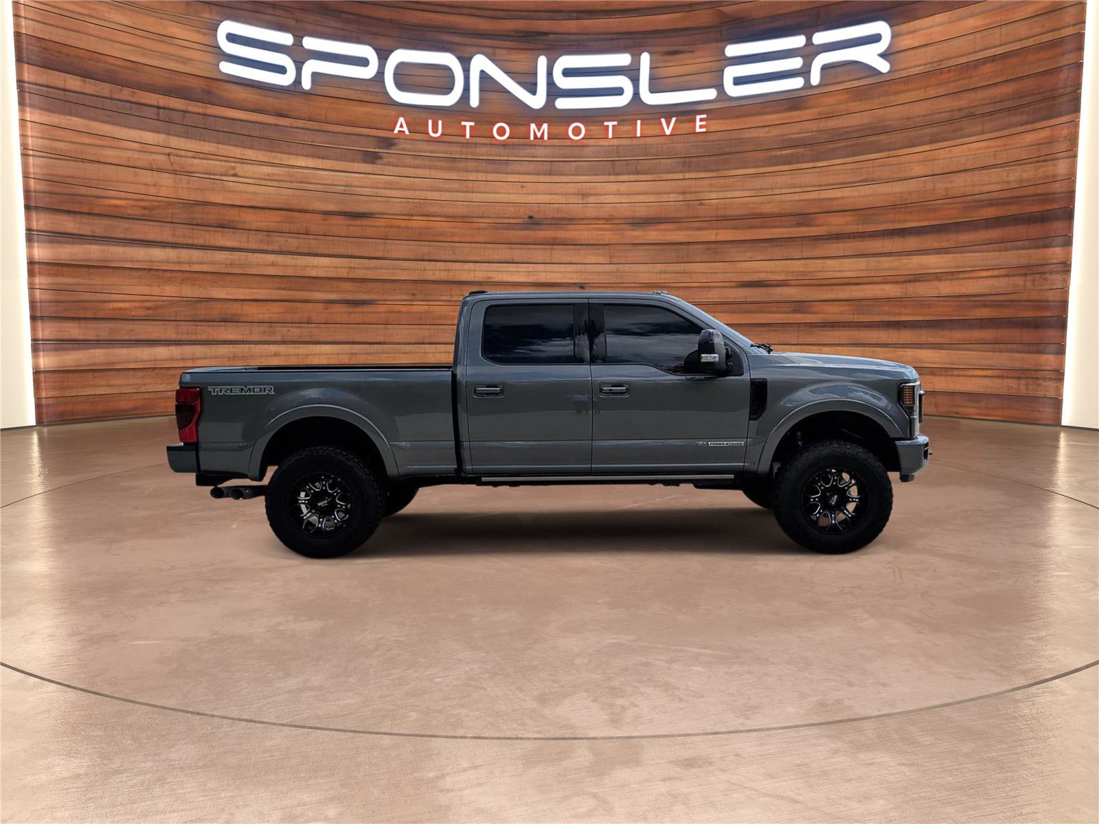 Used 2022 Ford F250 Lariat w/ Tremor Off-Road Package AWD/4WD image 6