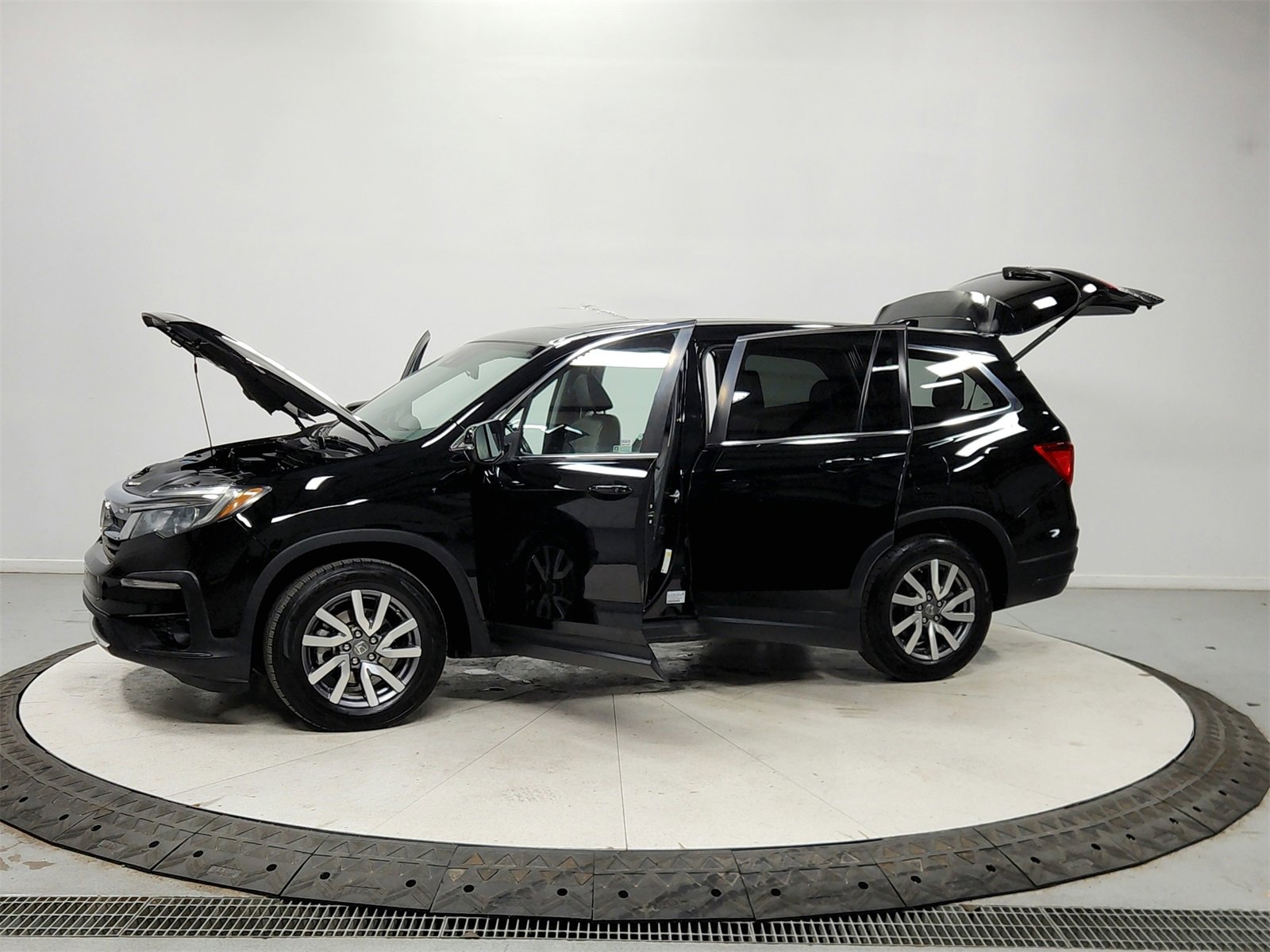 Used 2019 Honda Pilot EX-L image 11