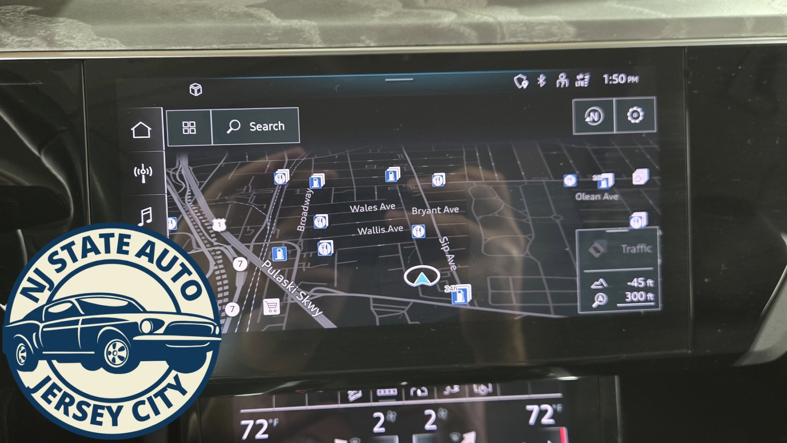 Used 2024 Audi Q8 e-tron Premium Plus image 14