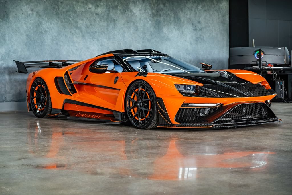 Used 2018 Ford GT RWD image 19