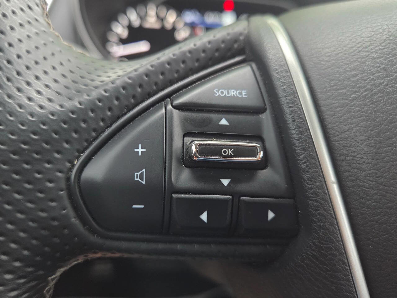 Used 2023 Nissan Maxima SV w/ Floor Mat Group image 43