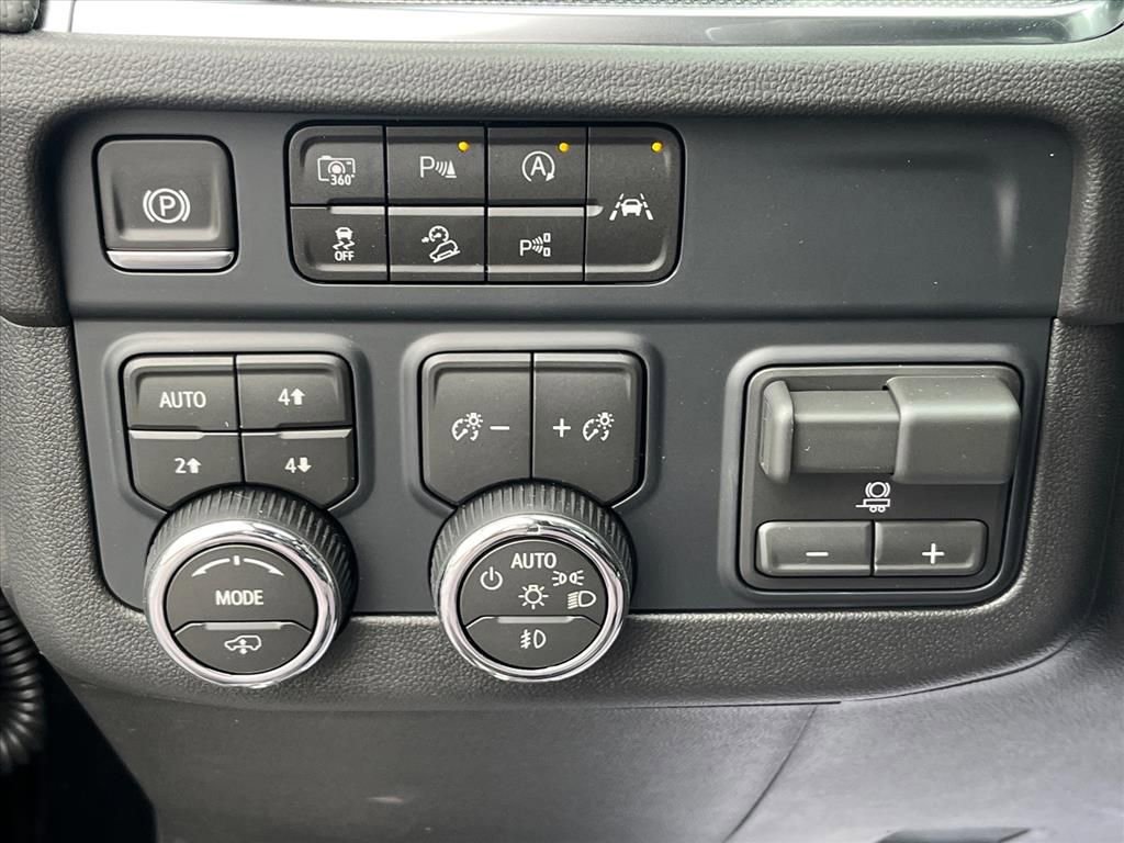 New 2026 Chevrolet Suburban RST w/ Advanced Technology Package image 21