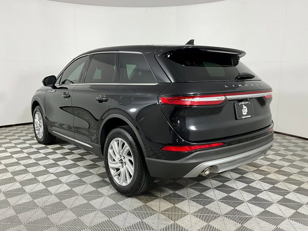 Certified 2023 Lincoln Corsair FWD image 3