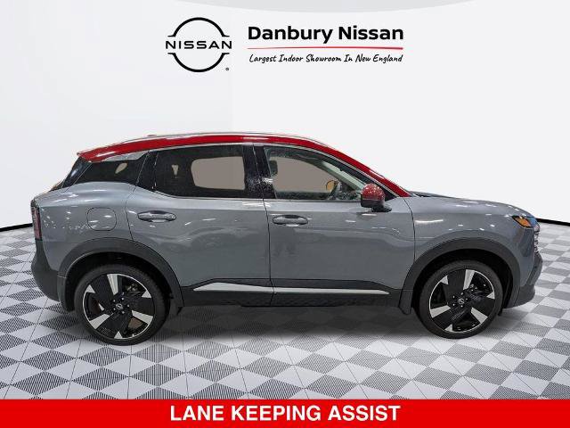 Certified 2025 Nissan Kicks SR w/ SR Premium Package AWD/4WD image 2