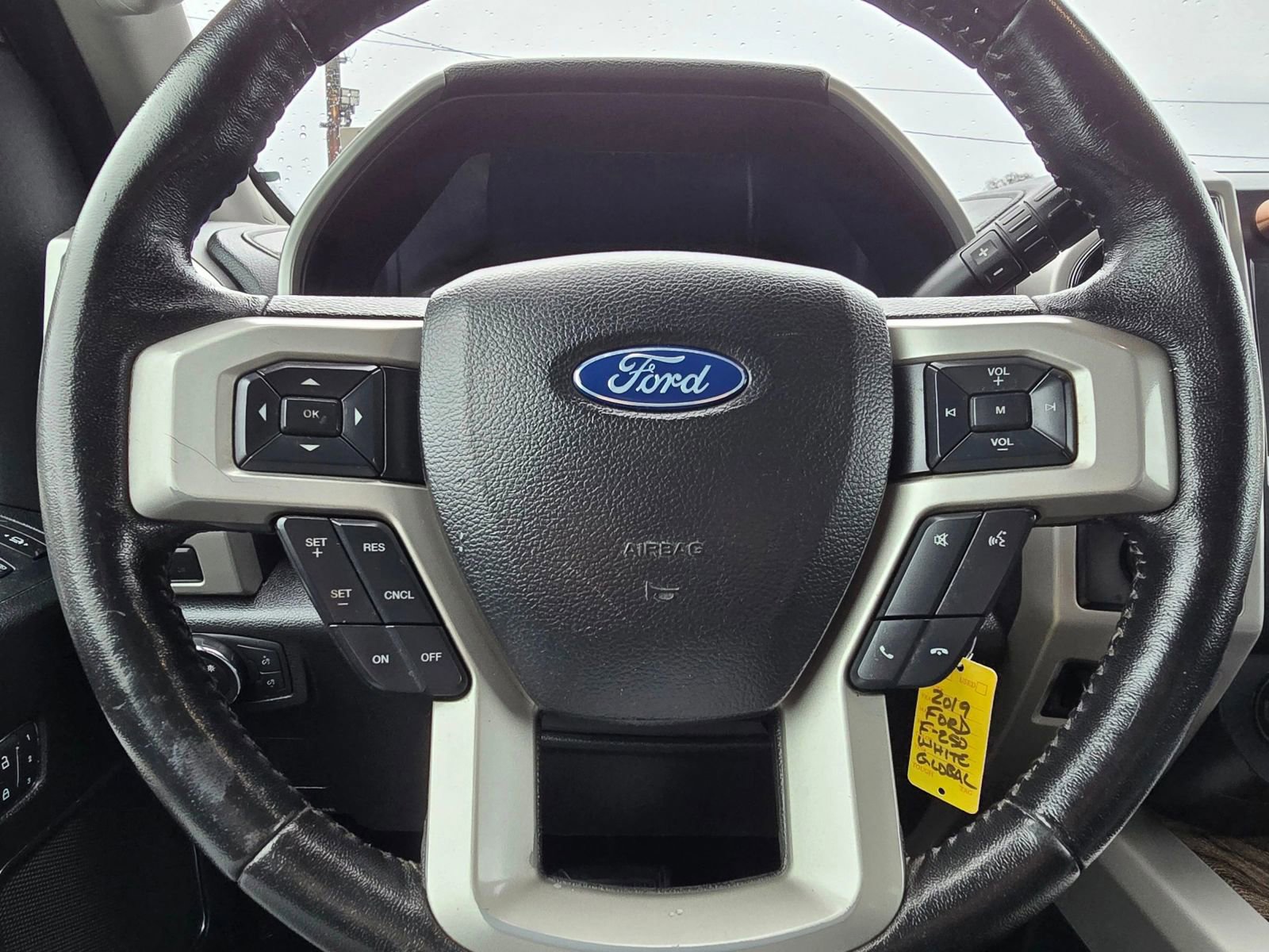 Used 2019 Ford F250 Lariat w/ Lariat Value Package AWD/4WD image 23