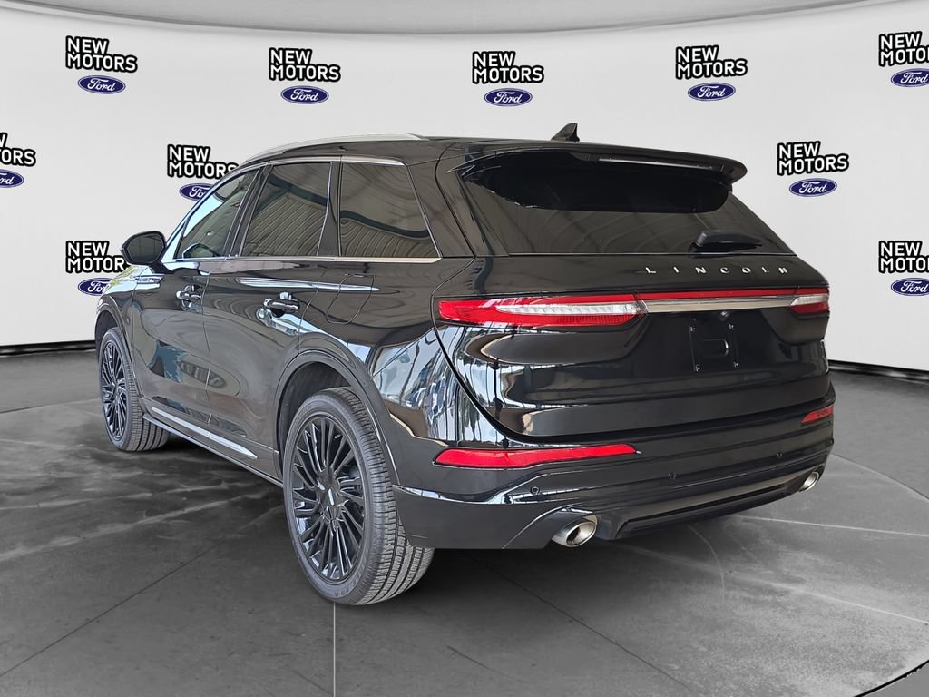 Used 2022 Lincoln Corsair Reserve w/ Luxury Package AWD/4WD image 3